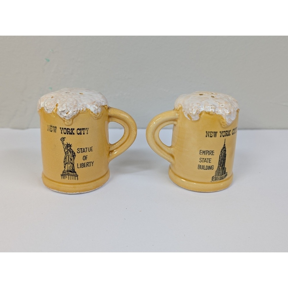 Vintage Beer Mug New York‎ City Salt & Pepper Shakers Japan NYC Twin Towers